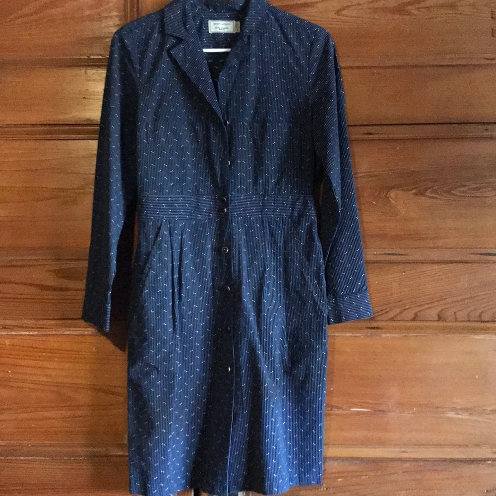 Maison Kitsune fitted cotton poplin shirt dress